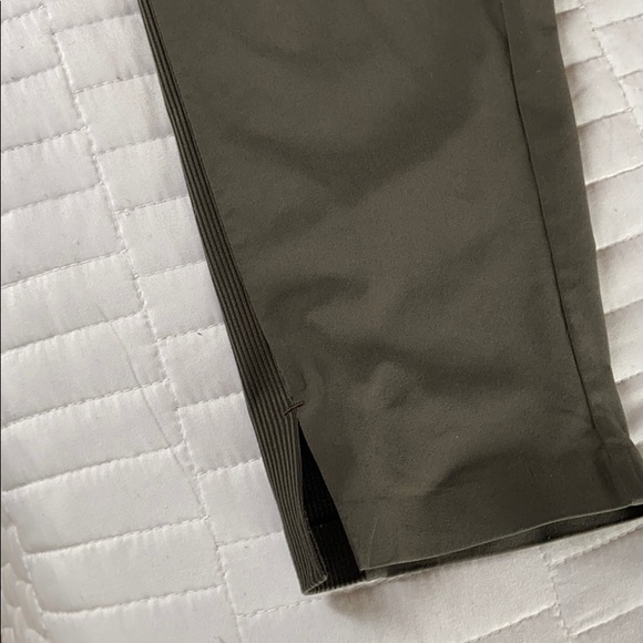 Athleta City Jogger size 4 Army Green - Picture 4 of 6